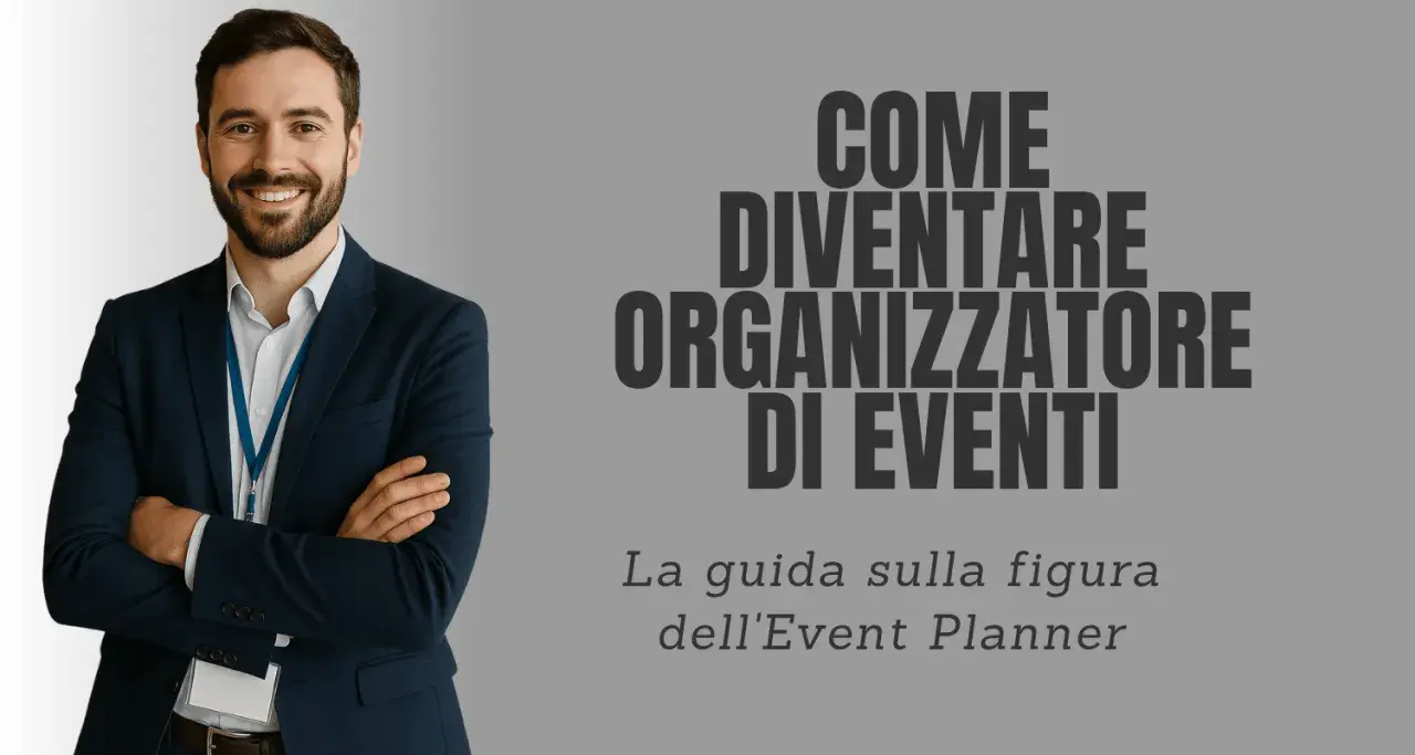 Uomo sorridente in giacca e cravatta, con badge, pronto per i corsi di event planner. Guida per diventare organizzatore di eventi.