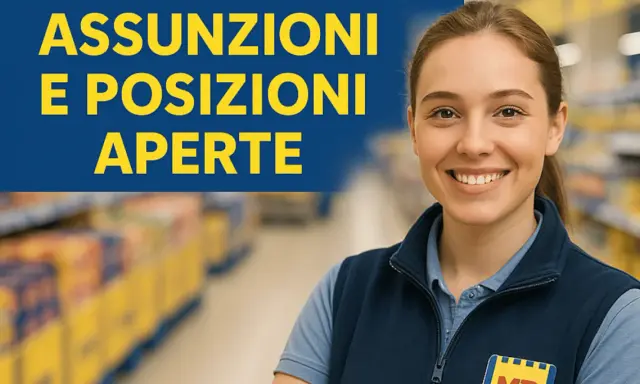 Giovane scaffalista supermercato sorridente, con scritta "Assunzioni e posizioni aperte".