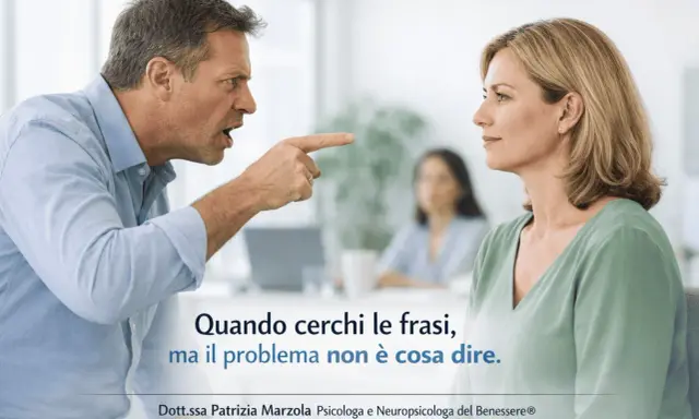 Uomo arrabbiato punta il dito contro una donna. La gente parla senza sapere, cercando le parole giuste ma ignorando il vero problema.